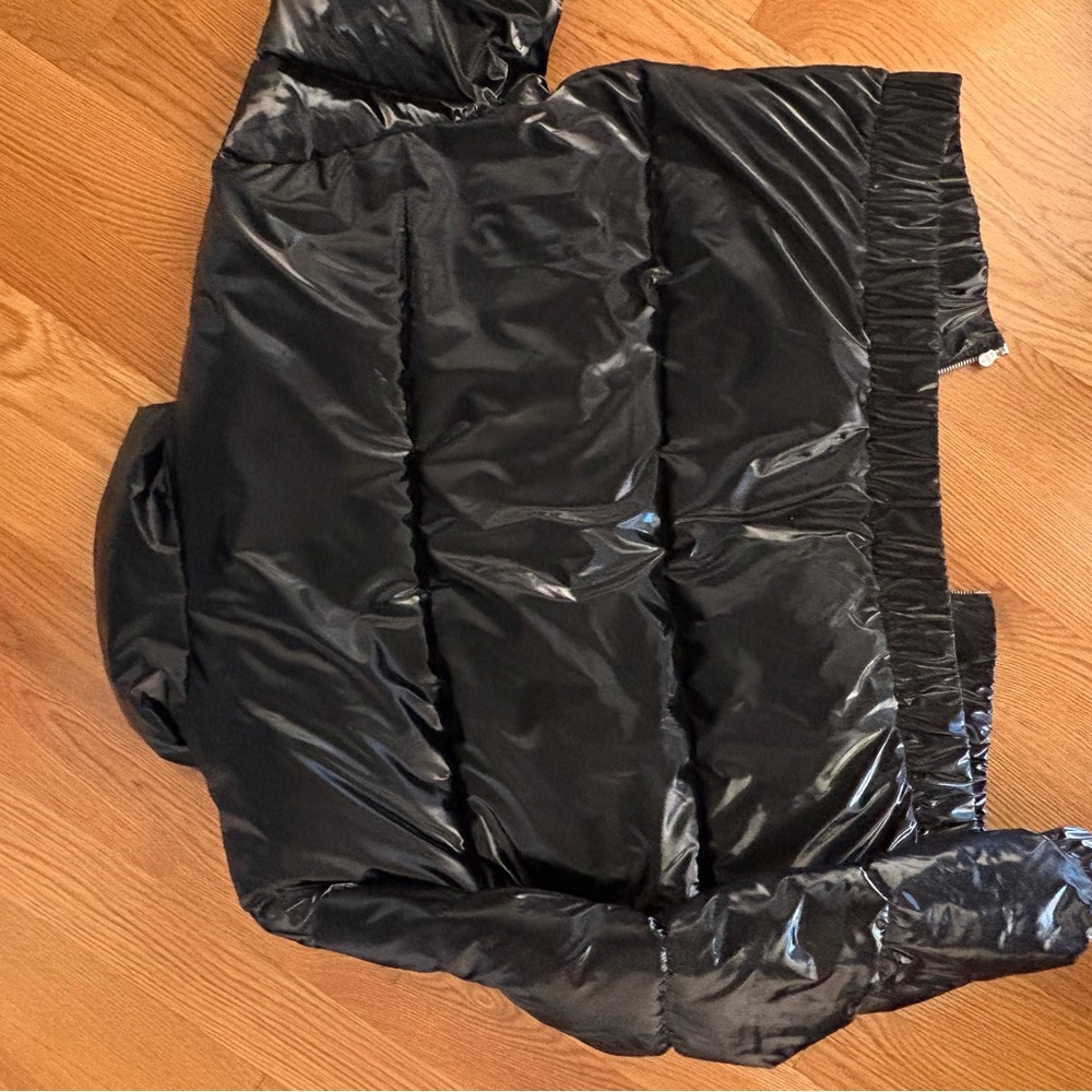 Abercrombie & Fitch Shiny Black Puffer Jacket - Picture 2 of 3
